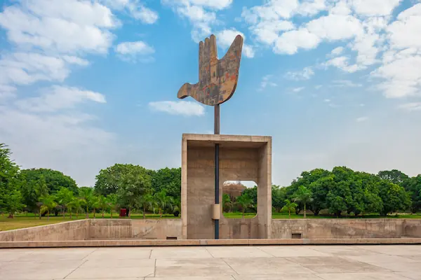Sri Ganganagar to Chandigarh Airport Taxi